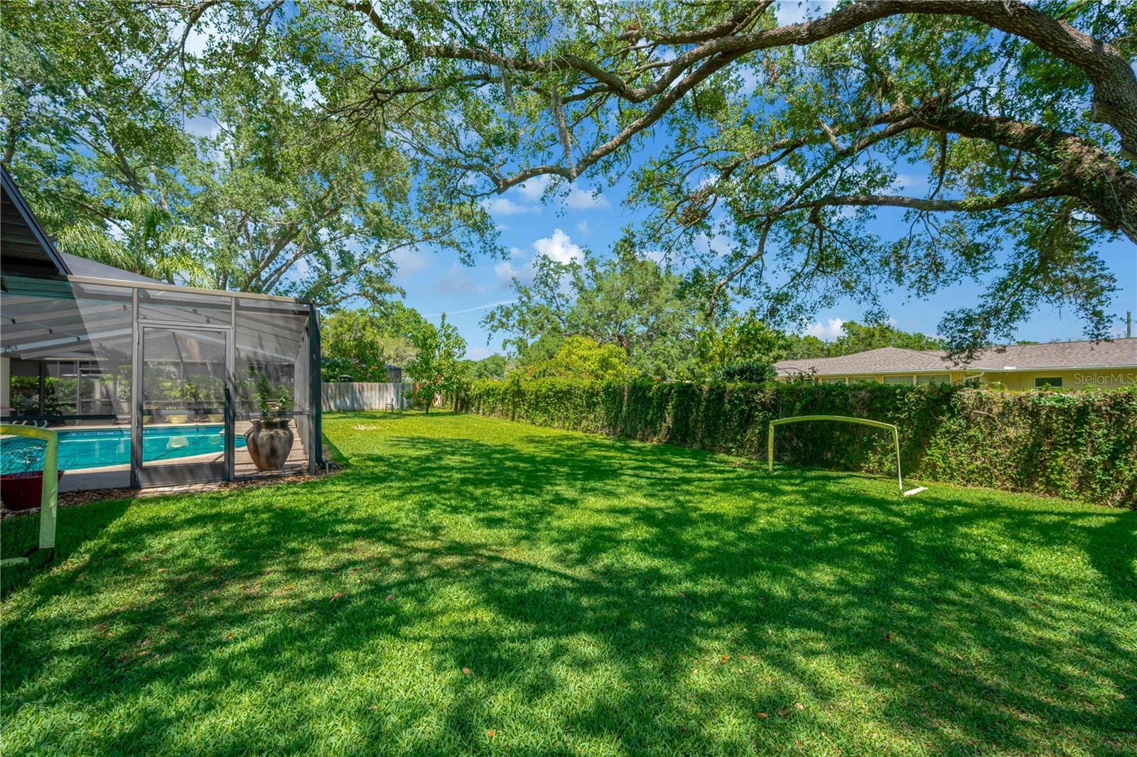 Image 53 of 72 For 1007 Morfield Lane
