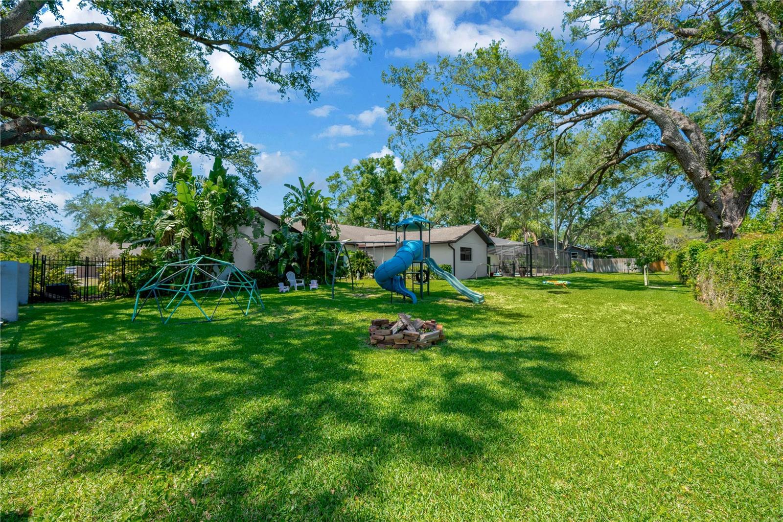 Image 8 of 72 For 1007 Morfield Lane