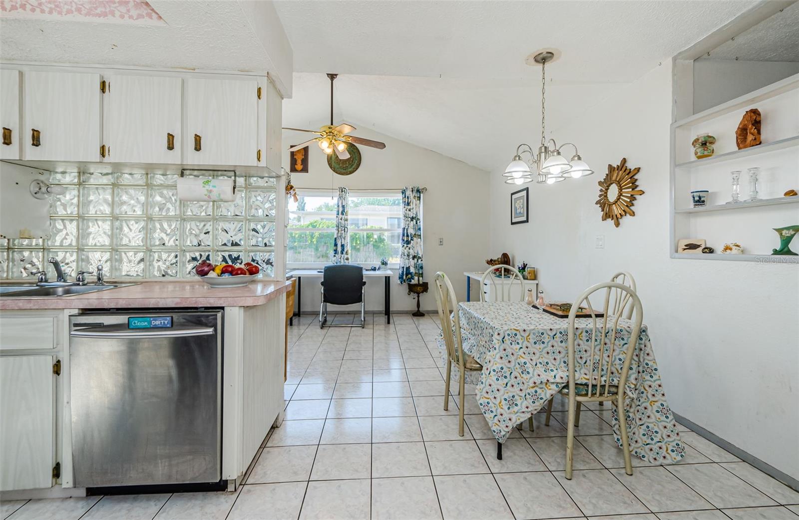 Image 11 of 28 For 7420 Cay Drive