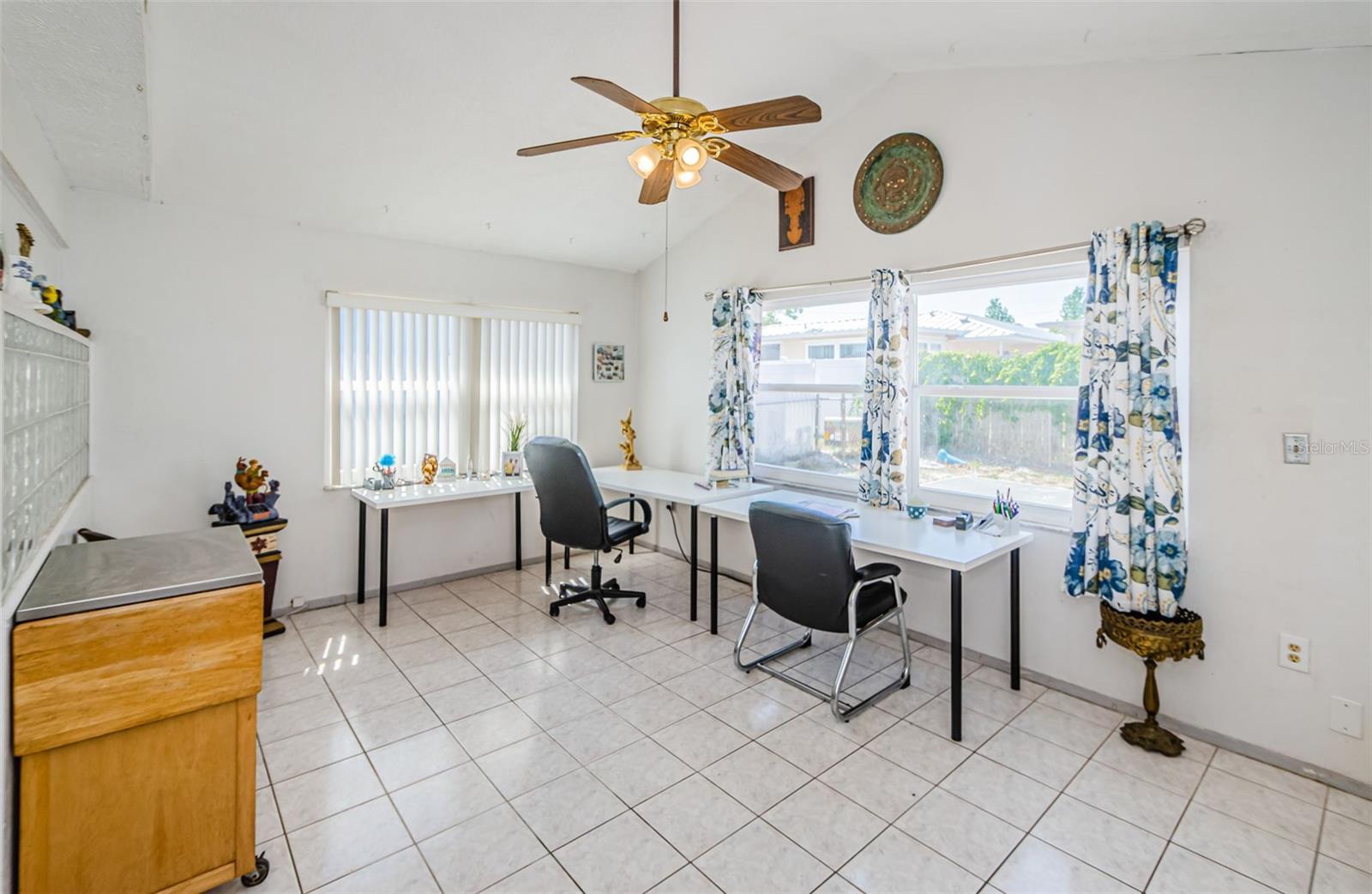 Image 14 of 28 For 7420 Cay Drive