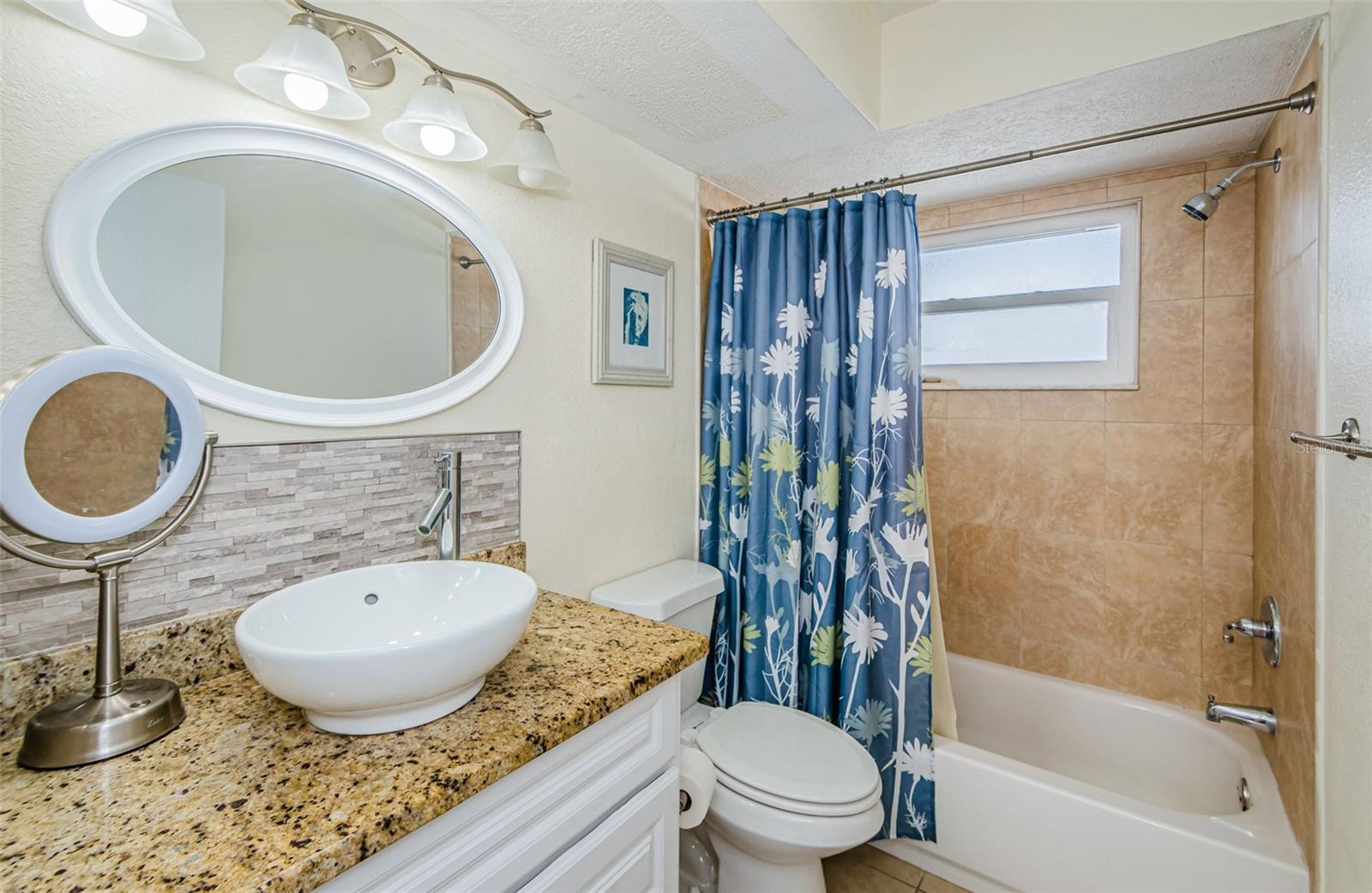 Image 20 of 28 For 7420 Cay Drive