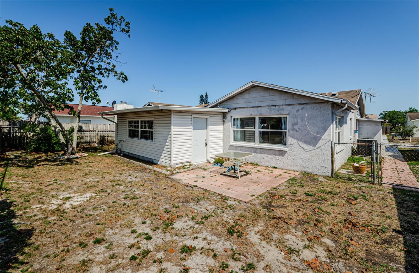 Image 28 of 28 For 7420 Cay Drive