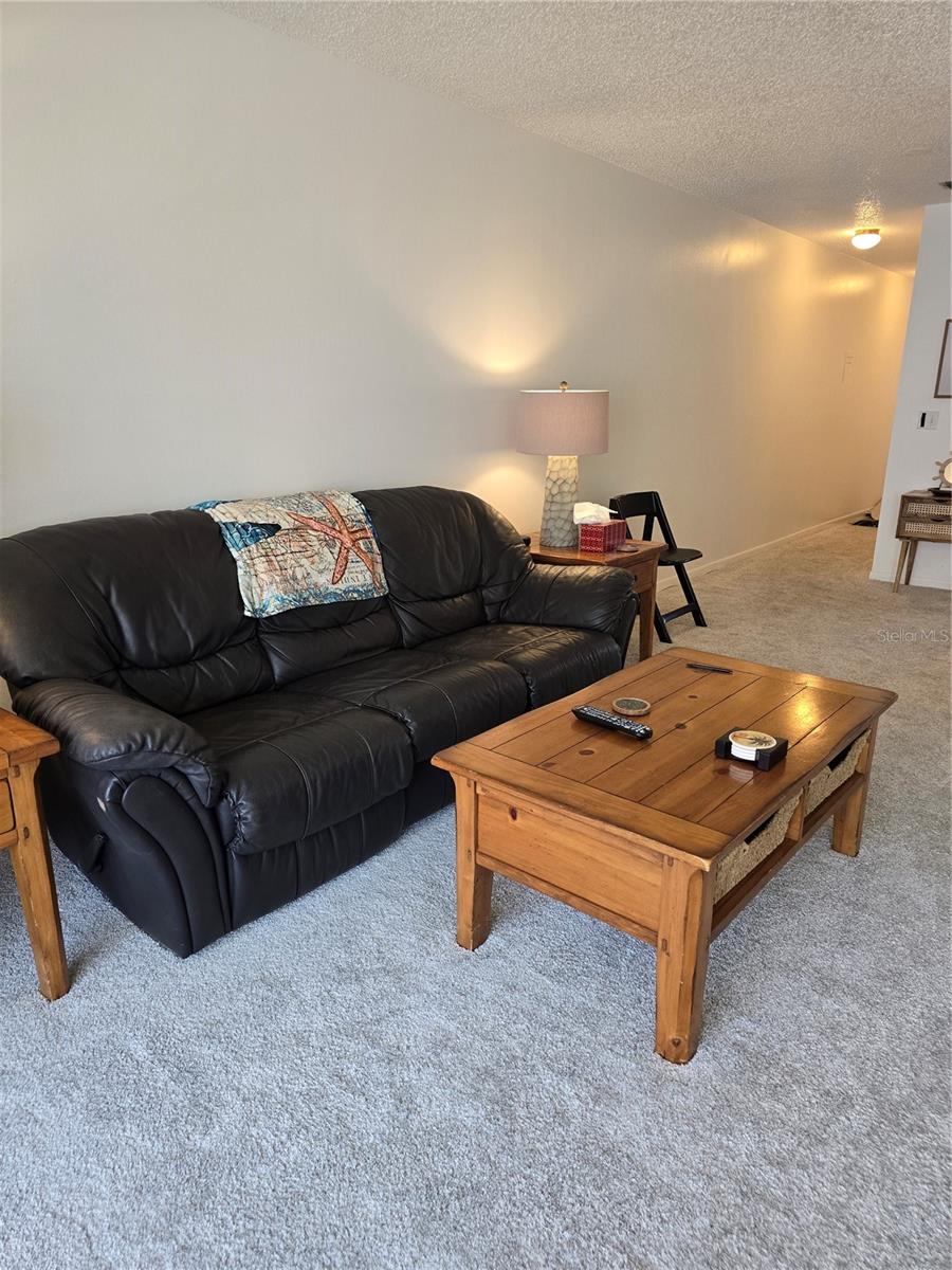 Listing photo id 5 for 5623 80th Street N 306