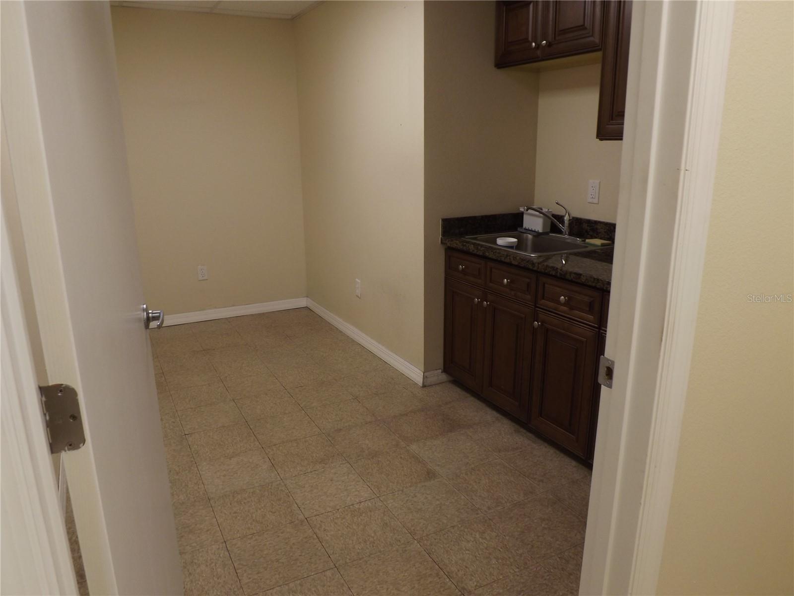 Image 6 of 14 For 7003 114th Avenue