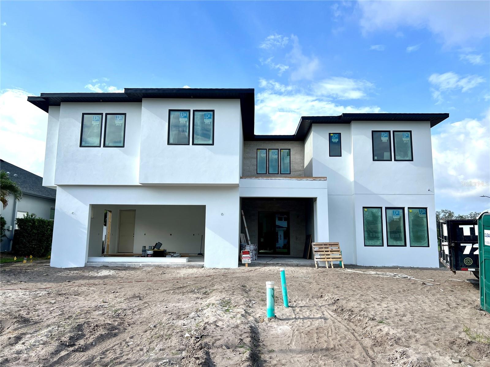 Listing photo id 1 for 2867 Sunstream Lane