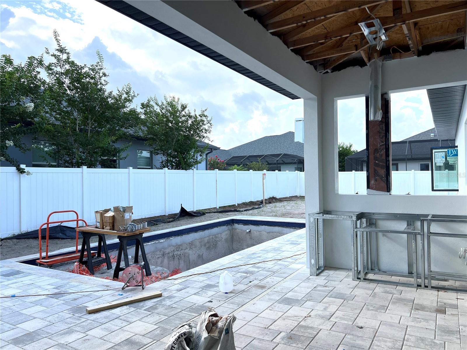 Listing photo id 3 for 2867 Sunstream Lane