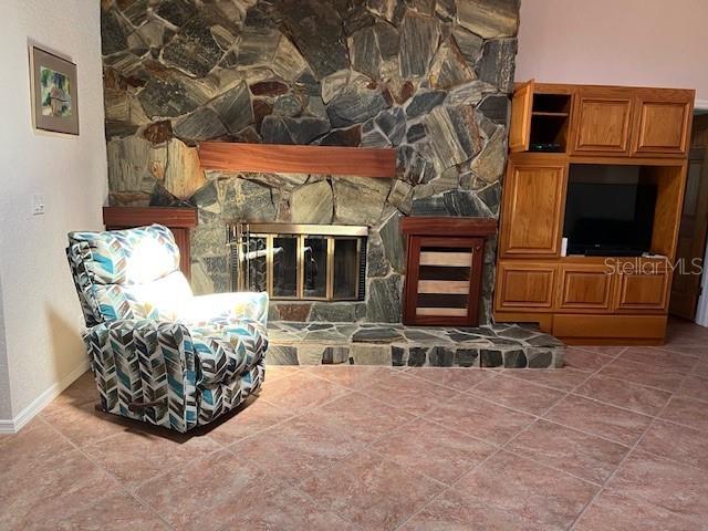Image 11 of 46 For 7033 123rd Street