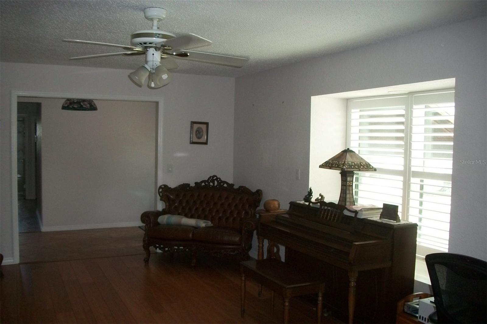 Image 23 of 46 For 7033 123rd Street
