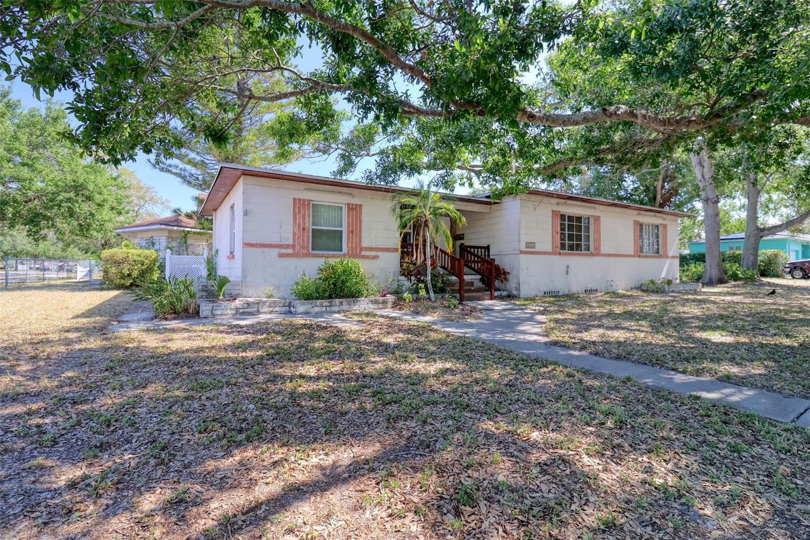 Image 31 of 38 For 4845 25 Avenue N