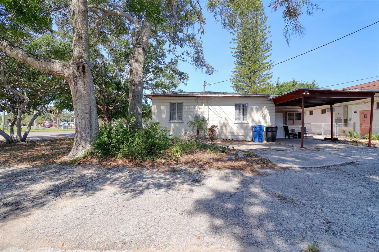 Image 37 of 38 For 4845 25 Avenue N