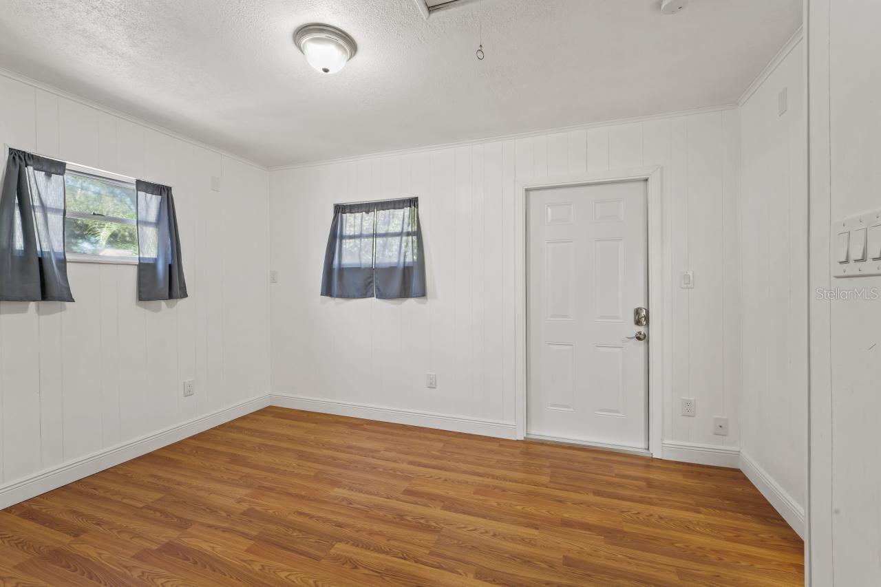 Image 13 of 31 For 3600 46th Street N
