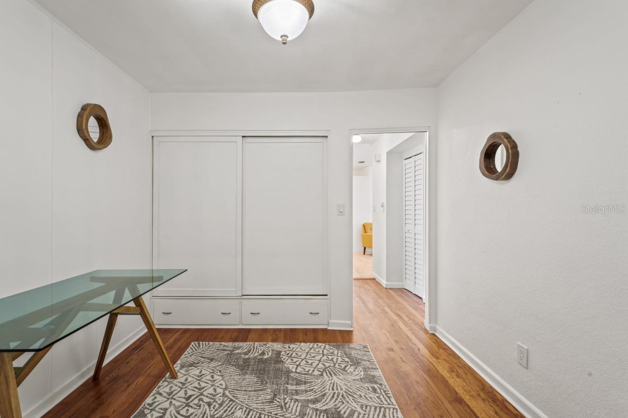 Image 19 of 31 For 3600 46th Street N