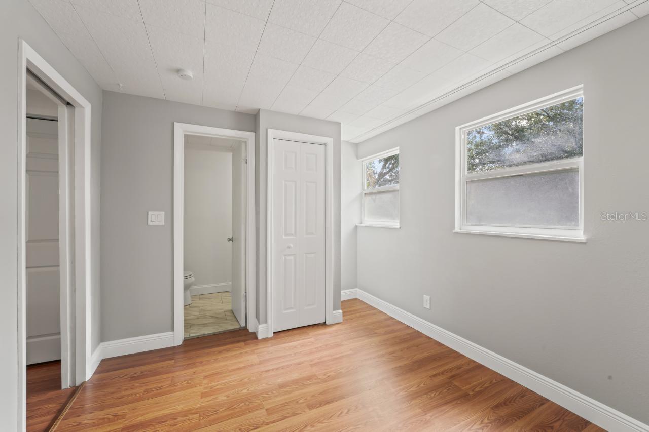 Image 24 of 31 For 3600 46th Street N