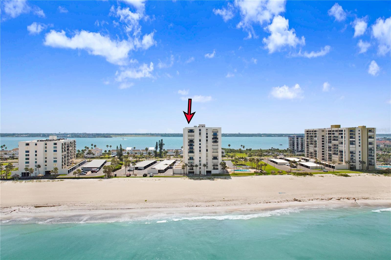 Image 27 of 34 For 1460 Gulf Boulevard 906
