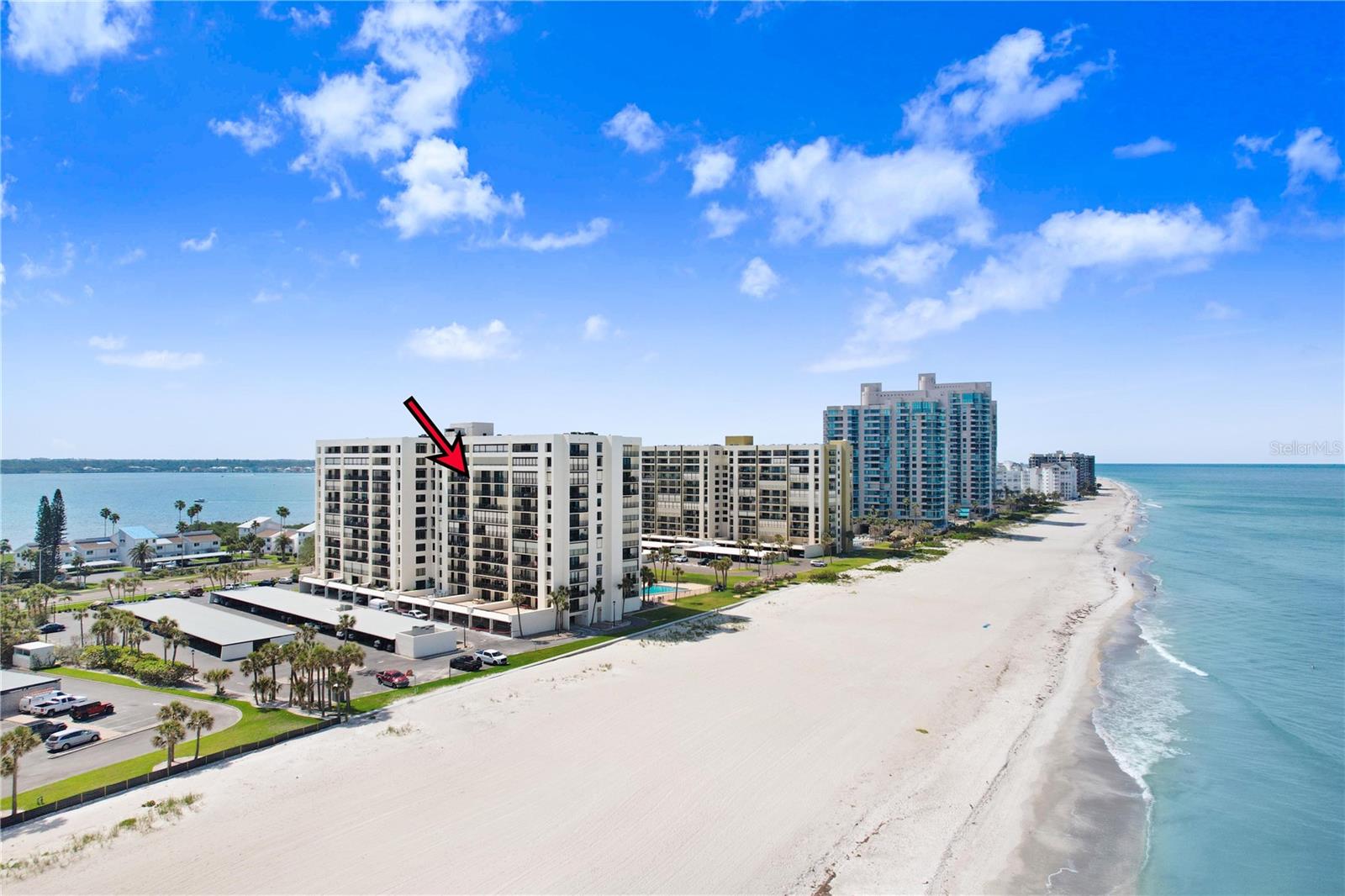 Image 29 of 34 For 1460 Gulf Boulevard 906
