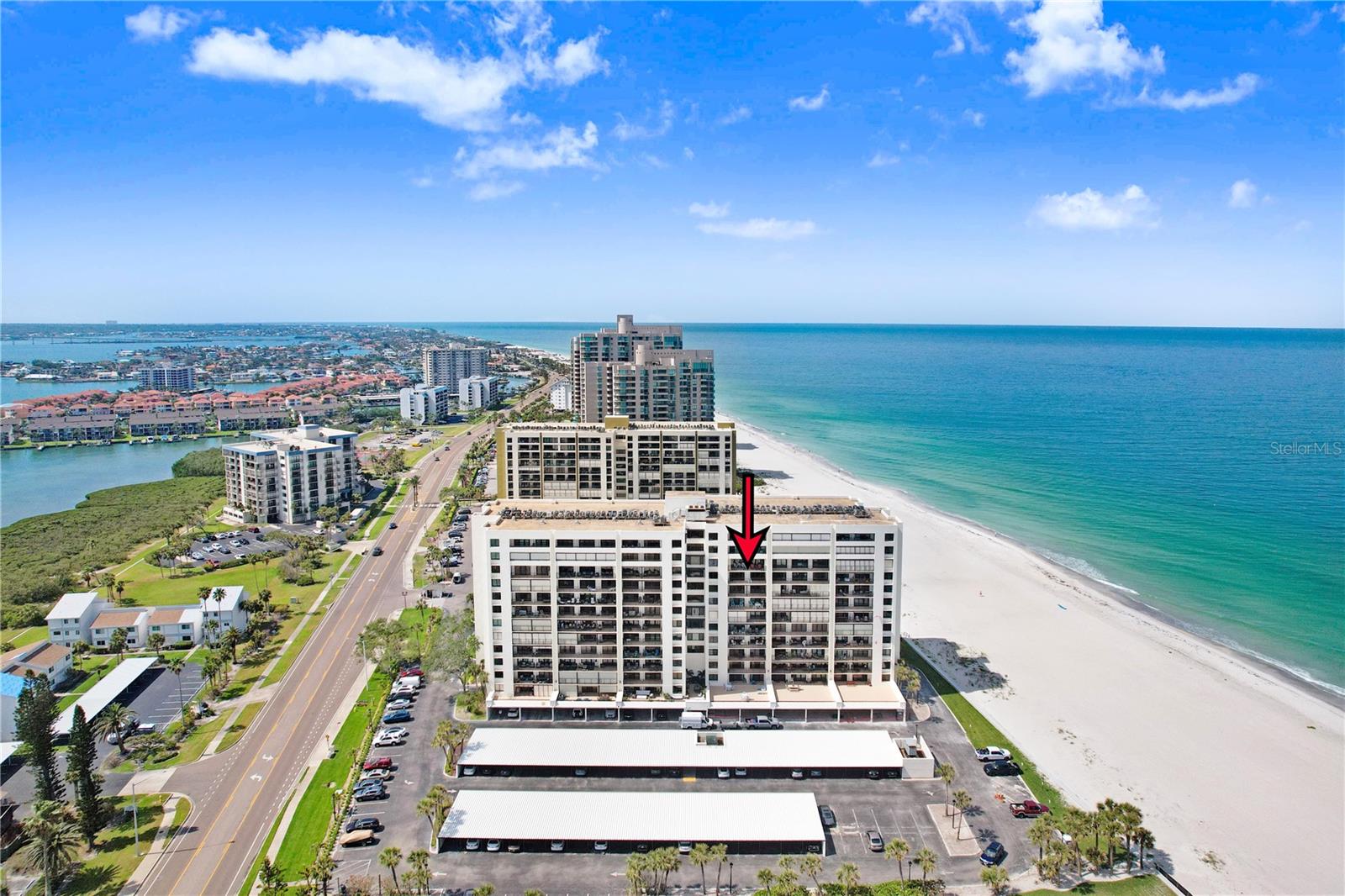 Image 31 of 34 For 1460 Gulf Boulevard 906