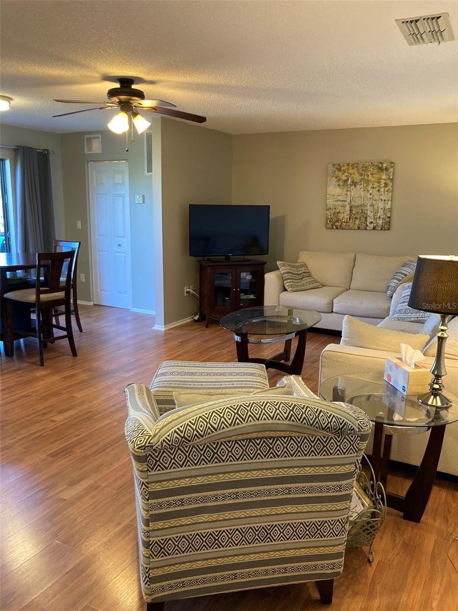 Image 19 of 59 For 6080 80th Street N 409
