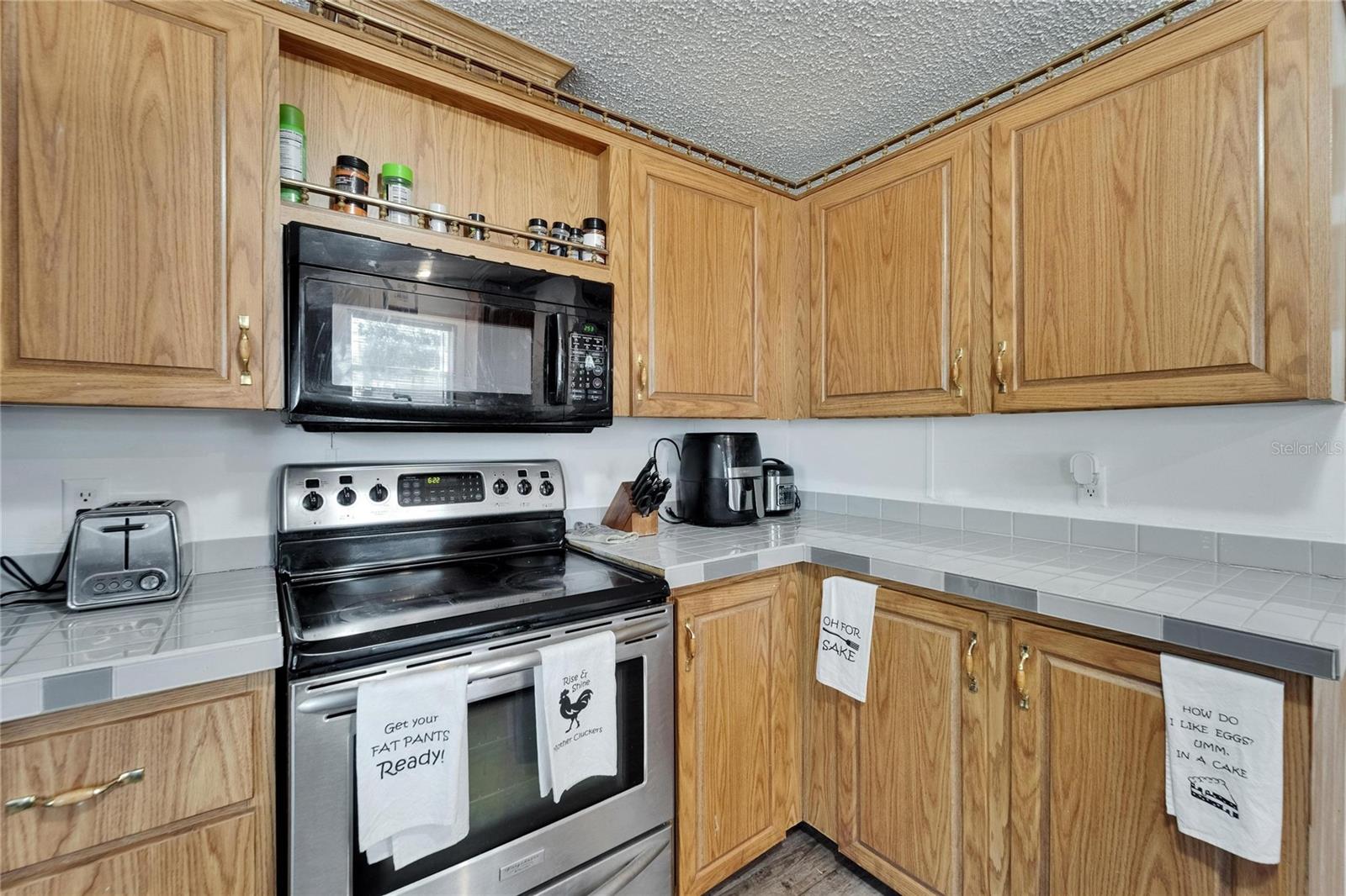 Image 10 of 23 For 240 Hankin Road