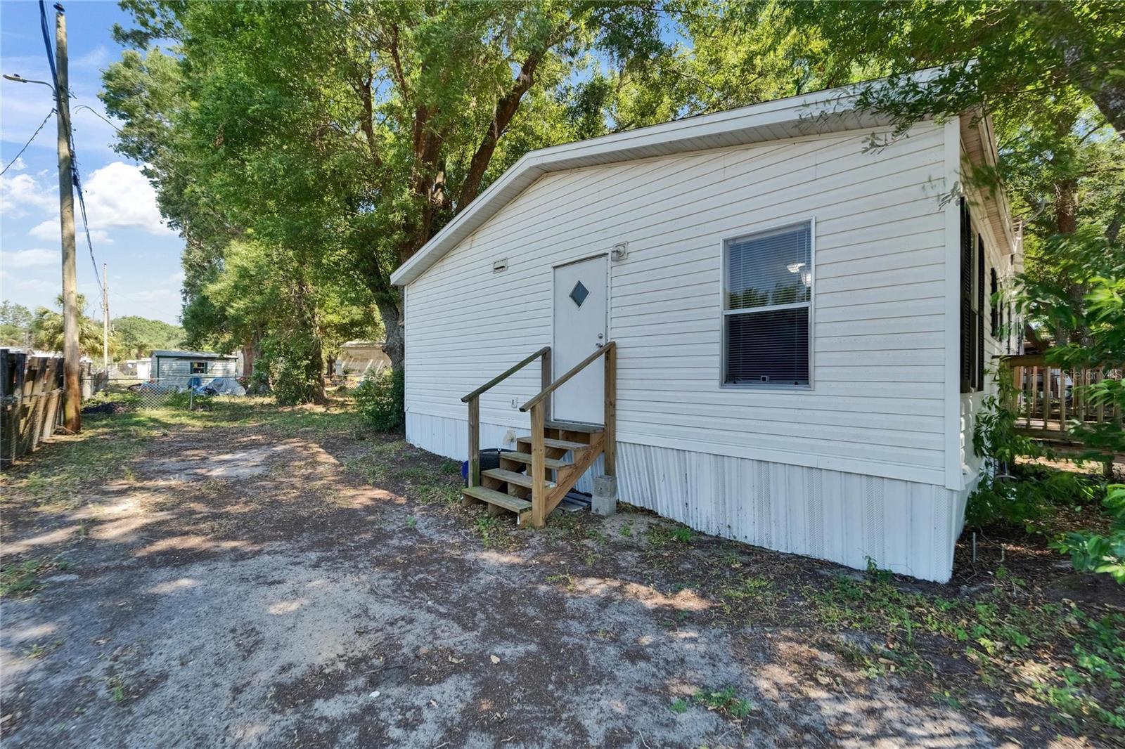 Image 22 of 23 For 240 Hankin Road