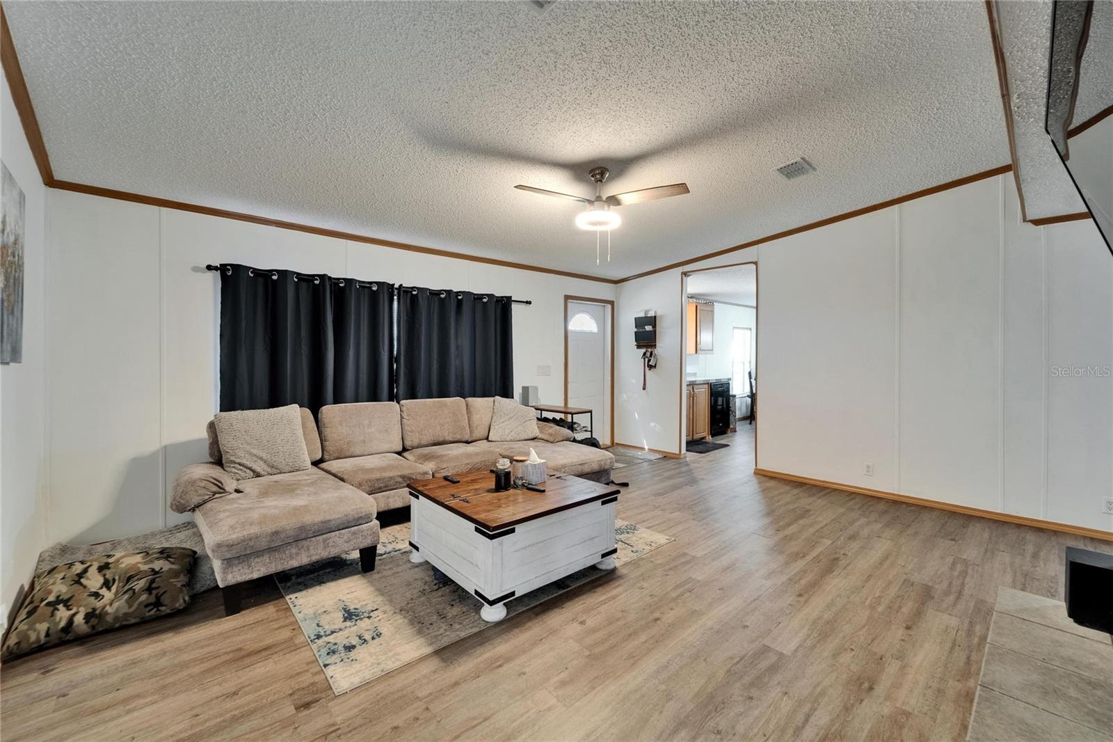 Image 6 of 23 For 240 Hankin Road