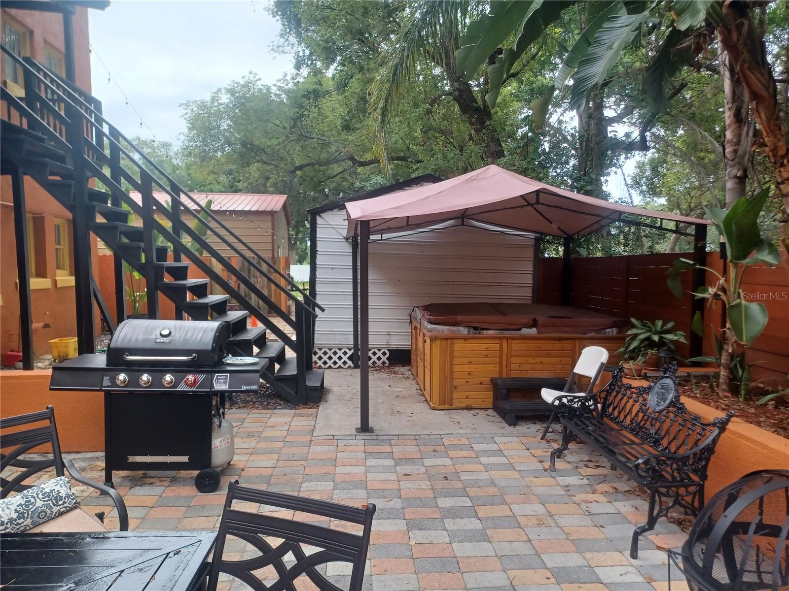 Image 2 of 20 For 2314 Highland Avenue