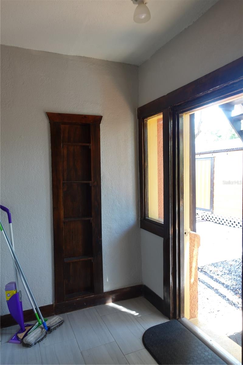 Image 6 of 20 For 2314 Highland Avenue
