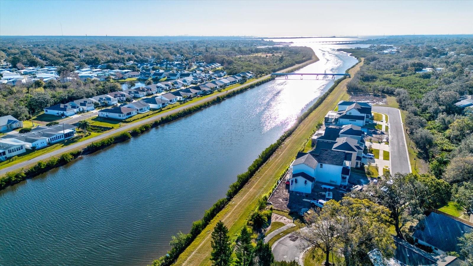 Listing photo id 44 for 3420 Channelside Court