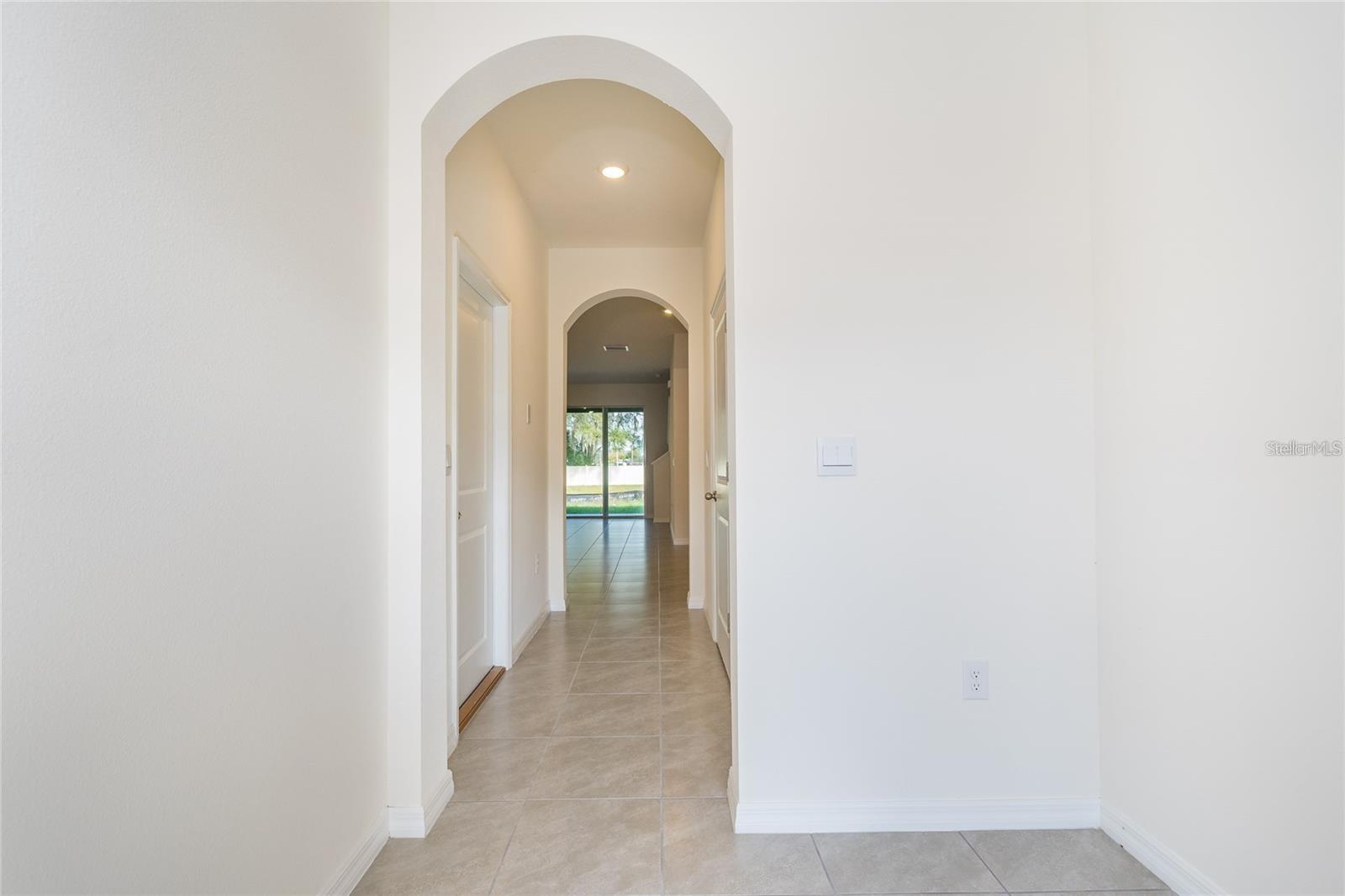 Image 3 of 39 For 34293 Sorrel Mint Drive