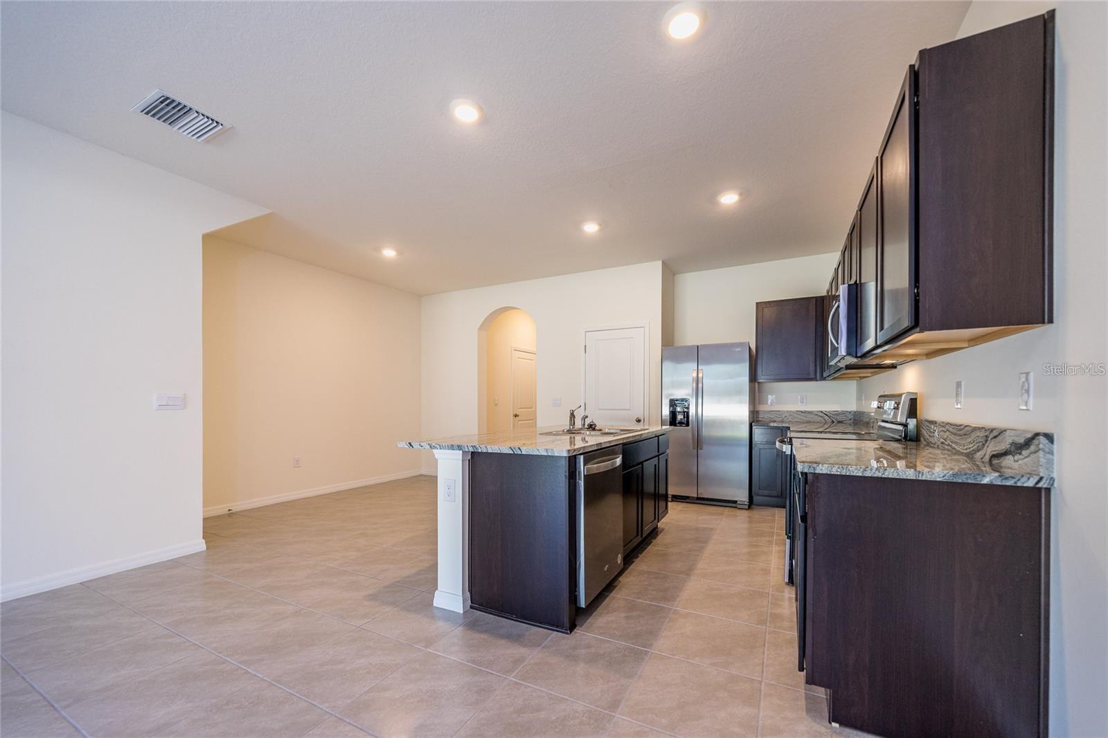 Image 6 of 39 For 34293 Sorrel Mint Drive