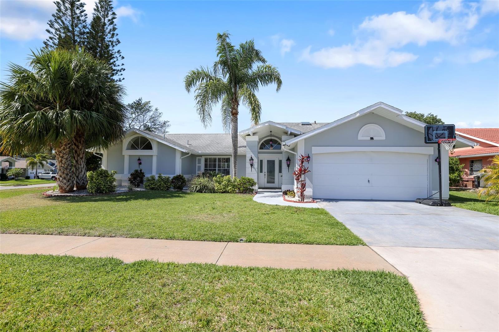 Image 2 of 46 For 13528 Woodside Drive