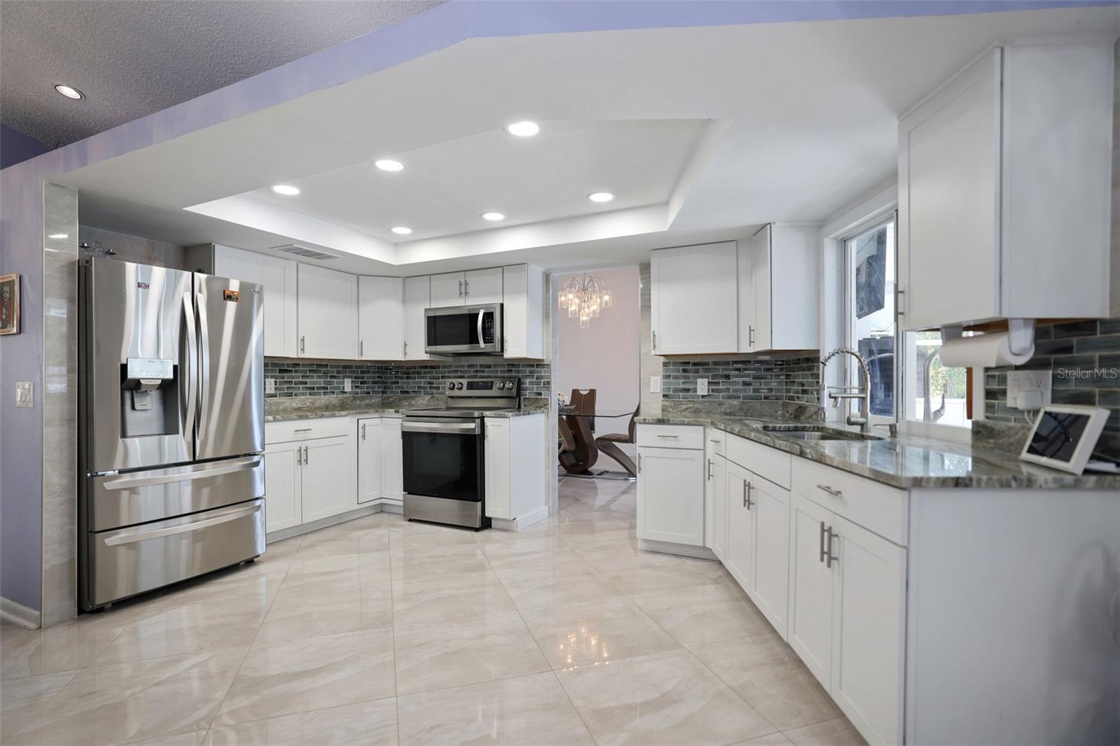 Image 33 of 46 For 13528 Woodside Drive