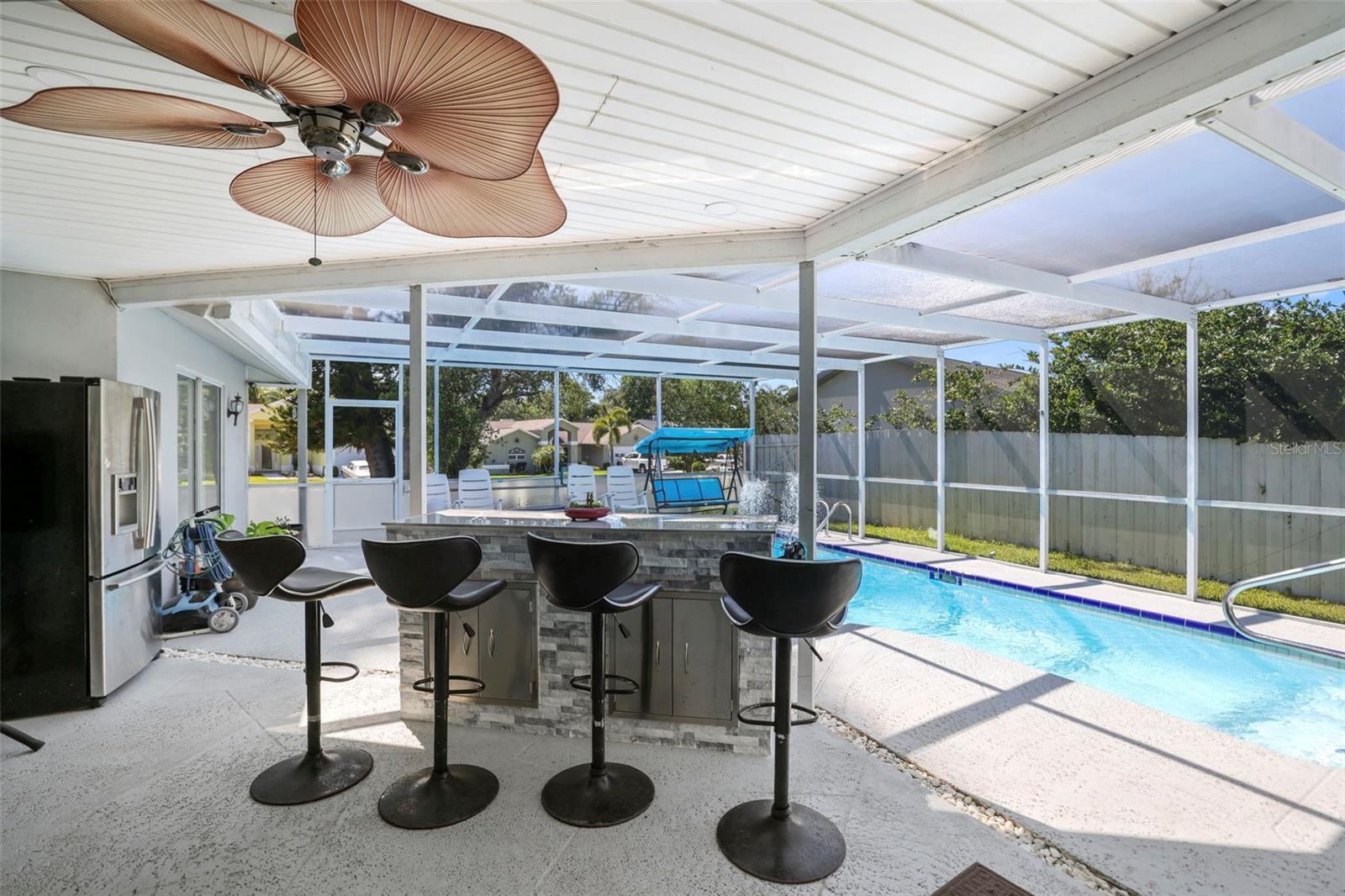 Image 39 of 46 For 13528 Woodside Drive