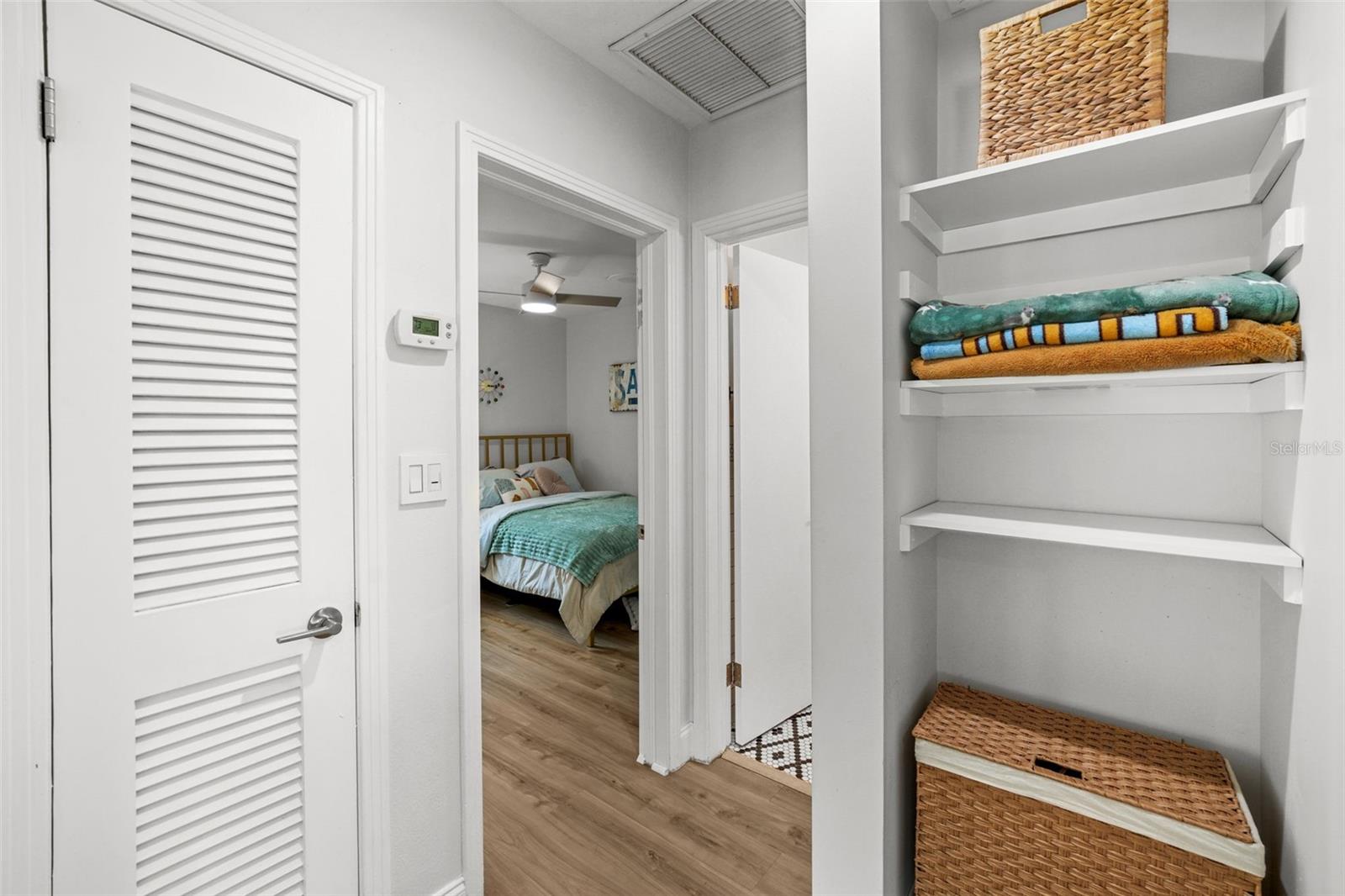 Image 13 of 43 For 4013 Waterman Avenue