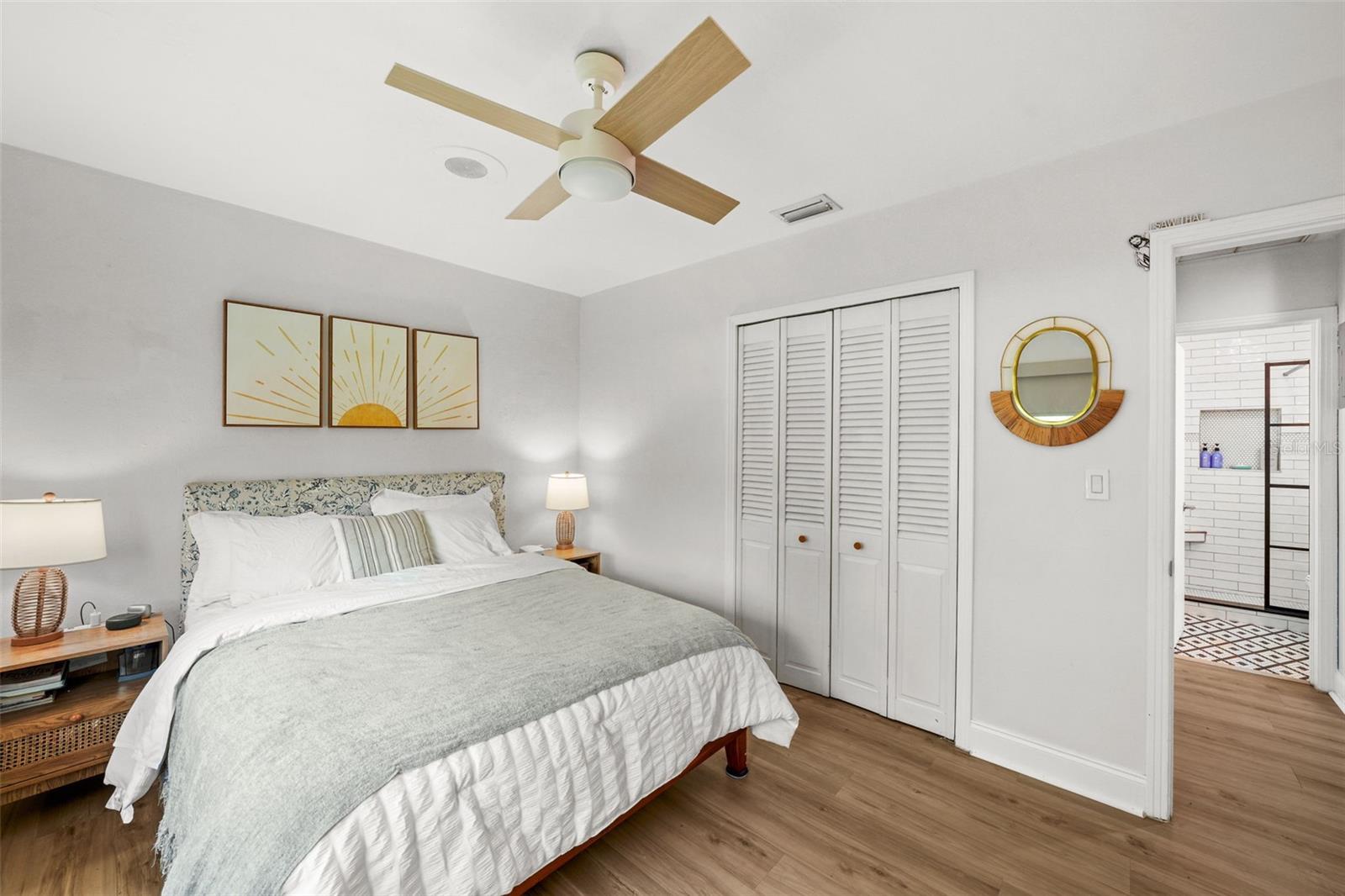 Image 17 of 43 For 4013 Waterman Avenue