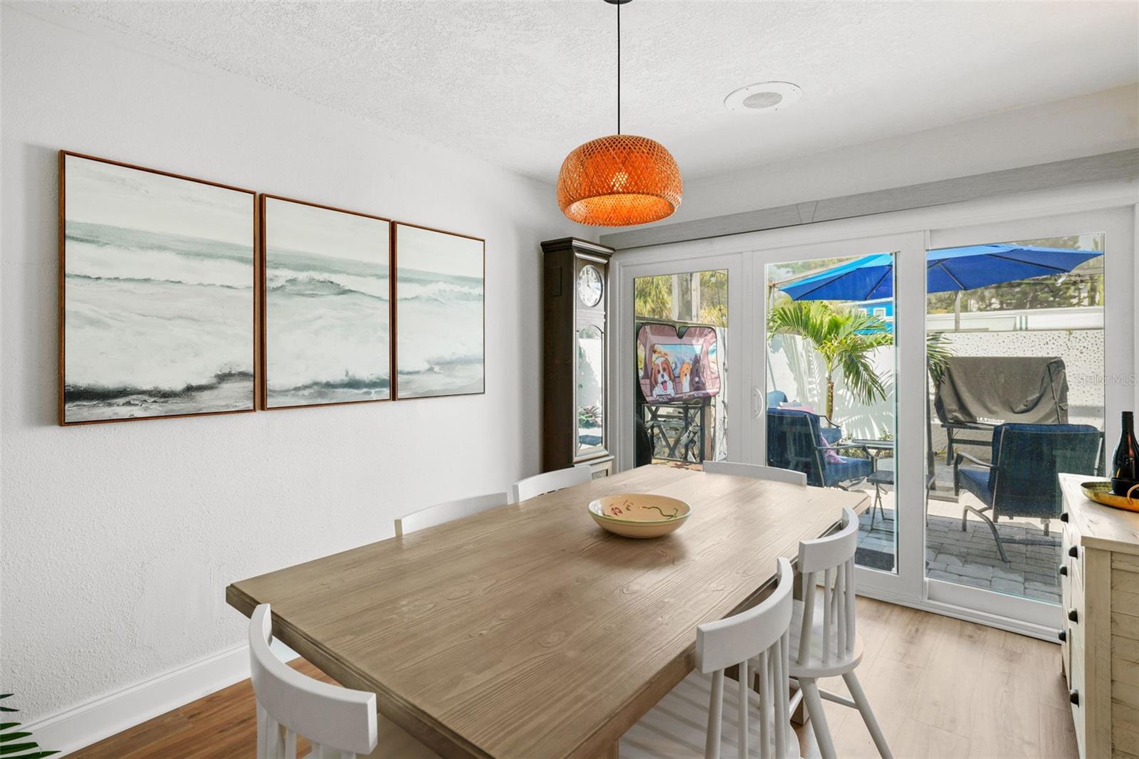 Image 24 of 43 For 4013 Waterman Avenue