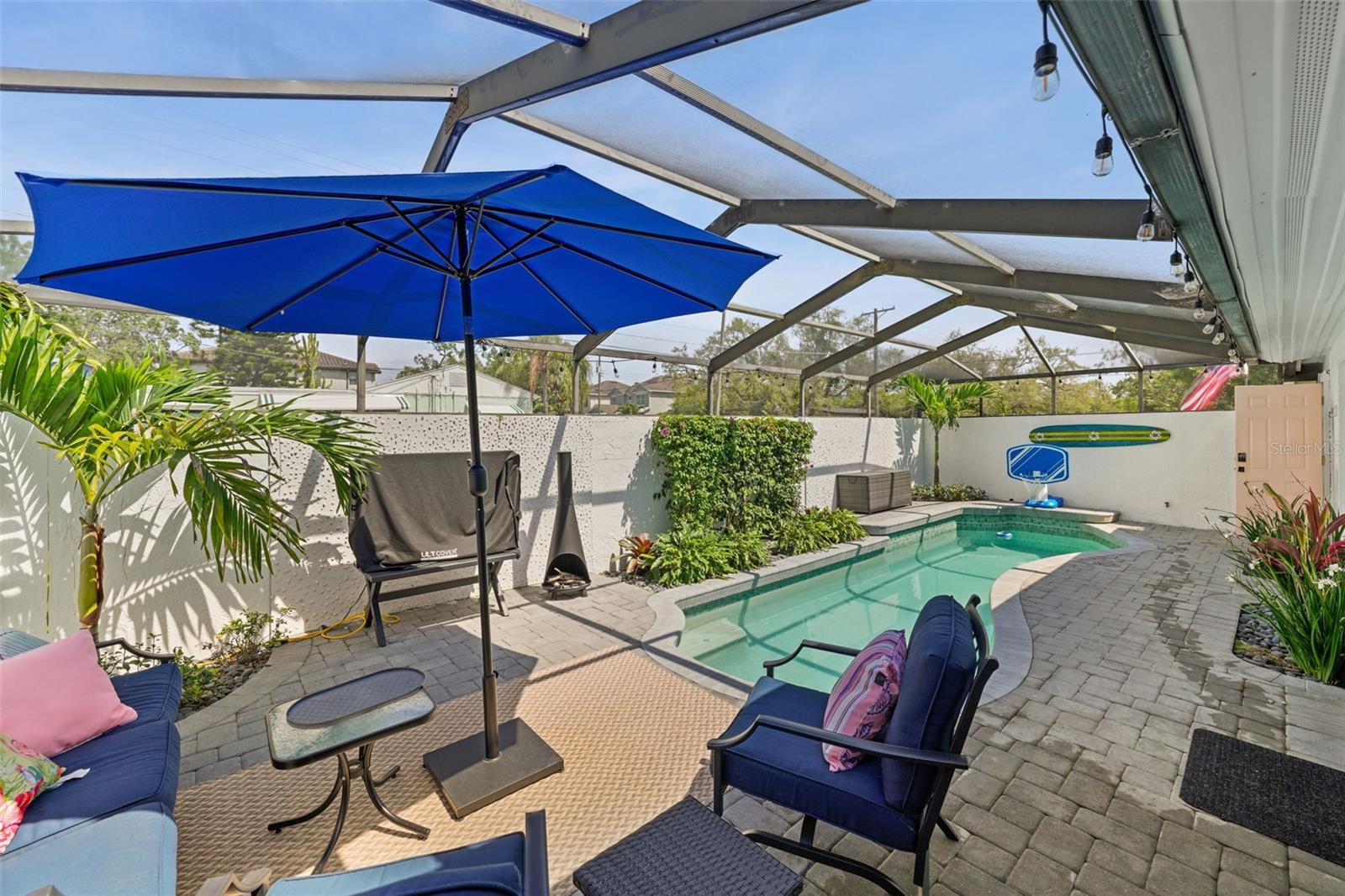 Image 34 of 43 For 4013 Waterman Avenue
