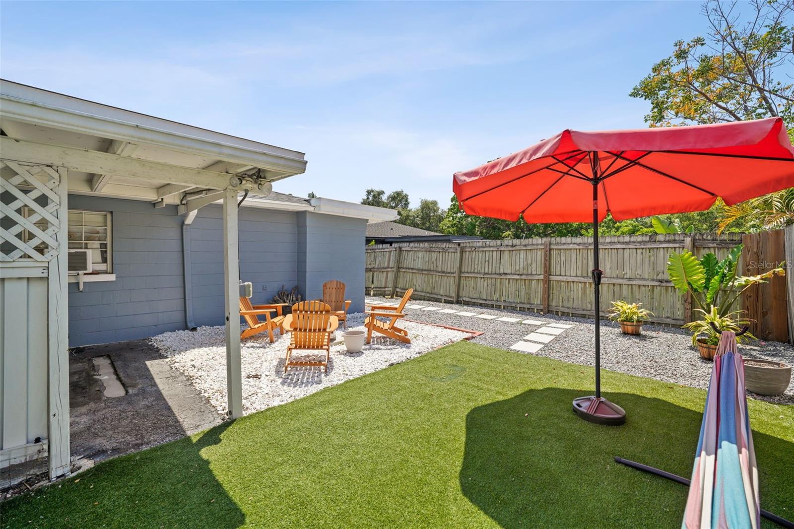 Image 41 of 43 For 4013 Waterman Avenue