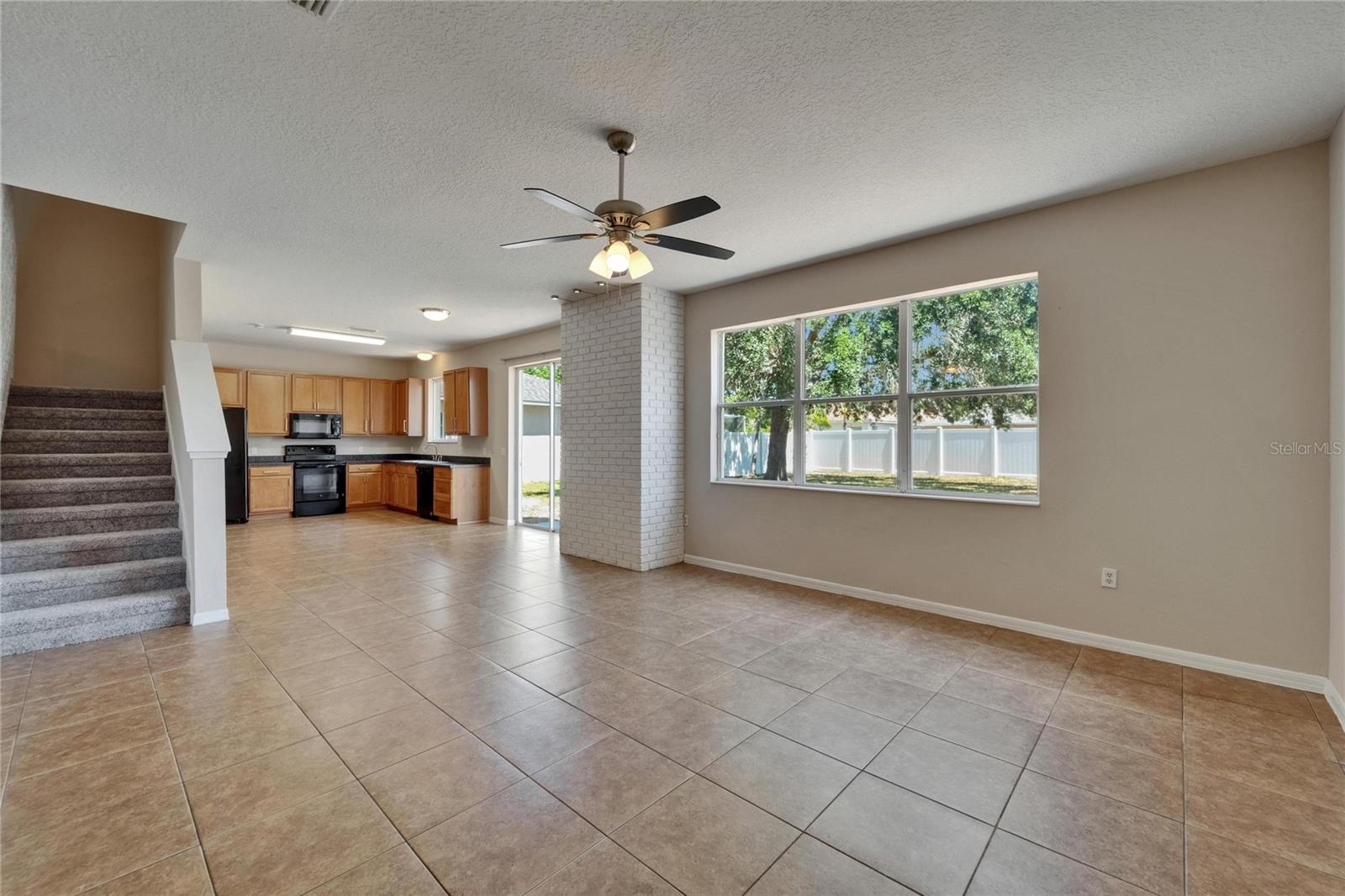 Image 14 of 64 For 2415 Brownwood Drive