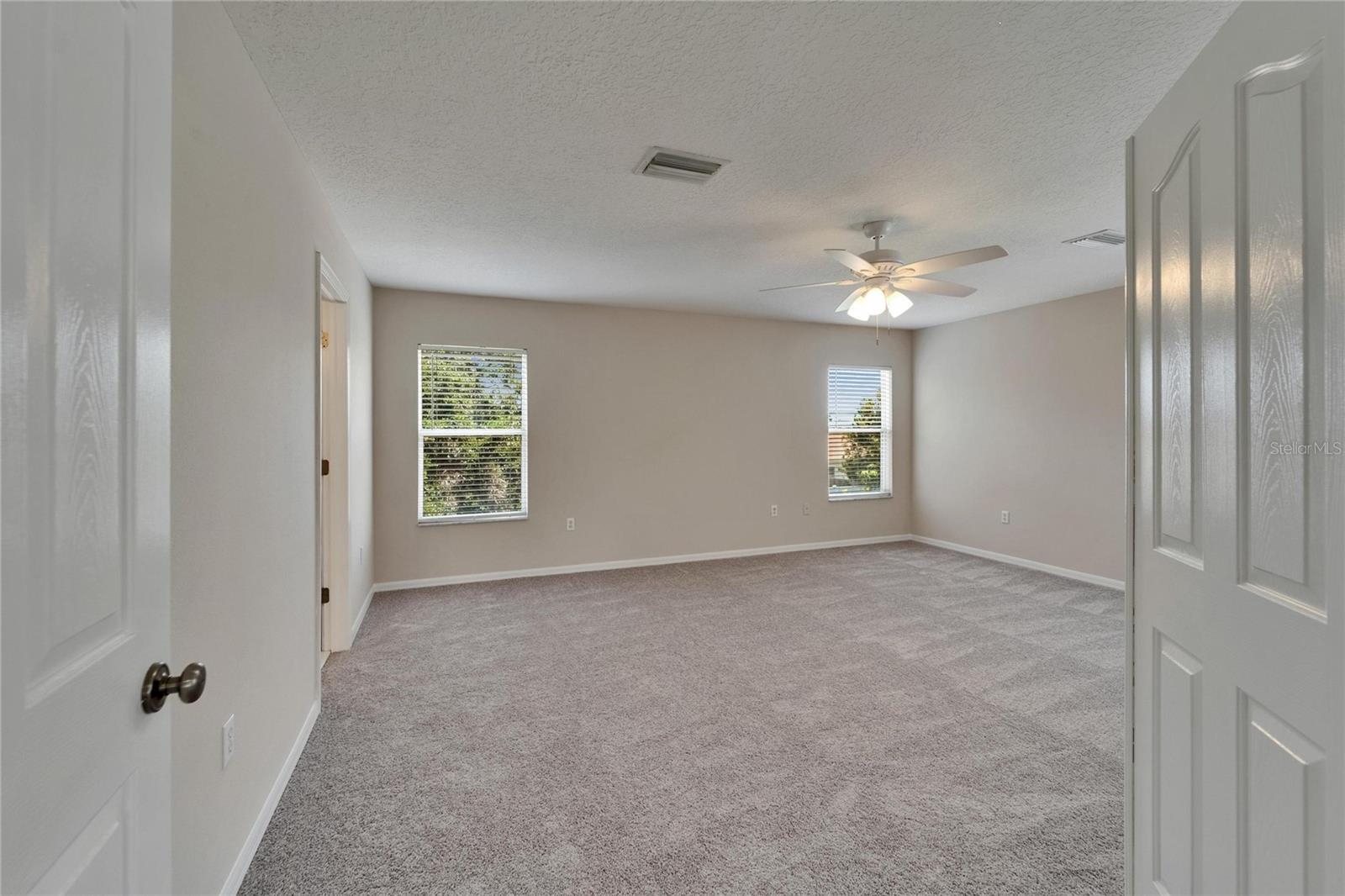 Image 35 of 64 For 2415 Brownwood Drive
