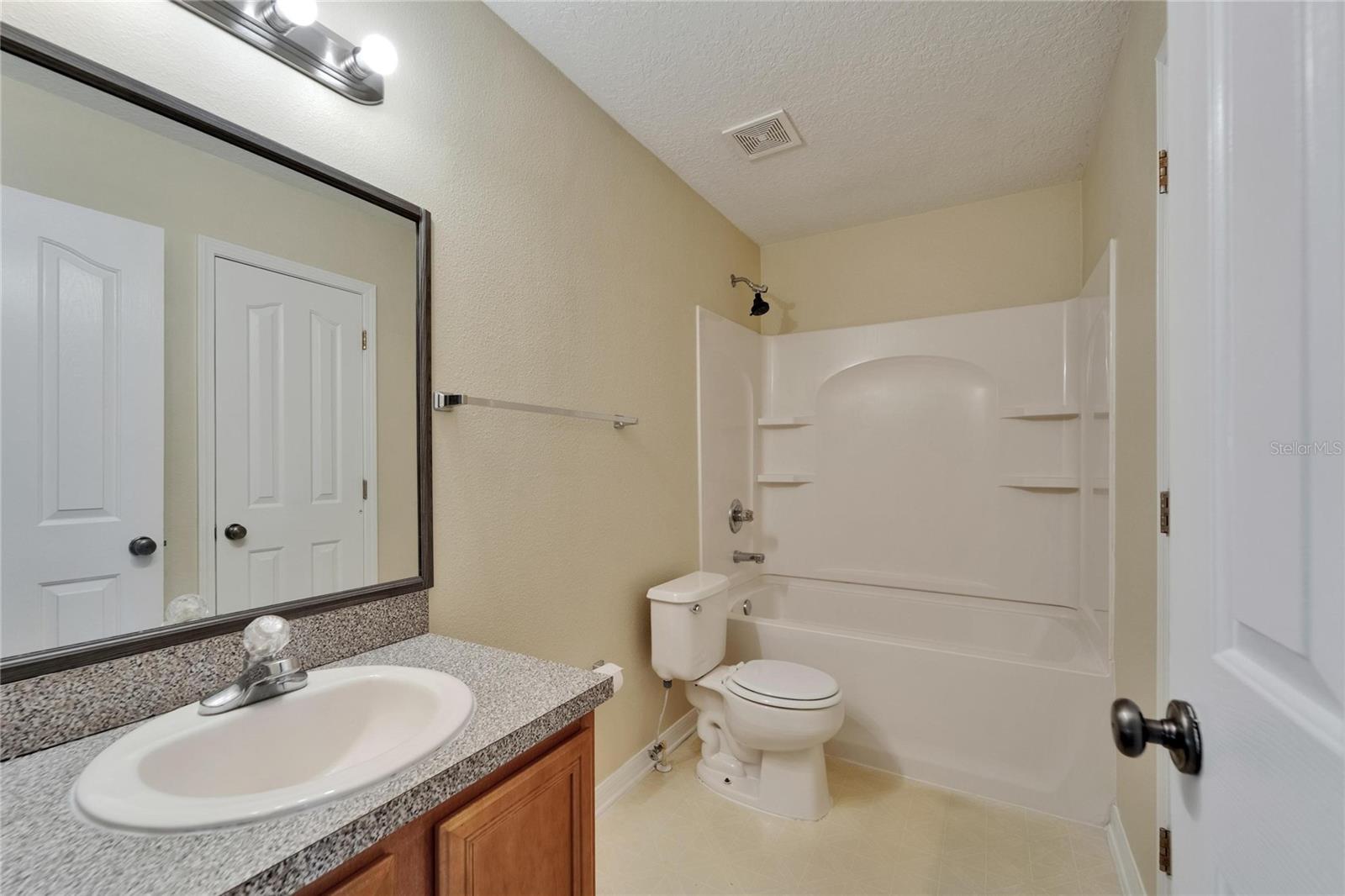 Image 46 of 64 For 2415 Brownwood Drive