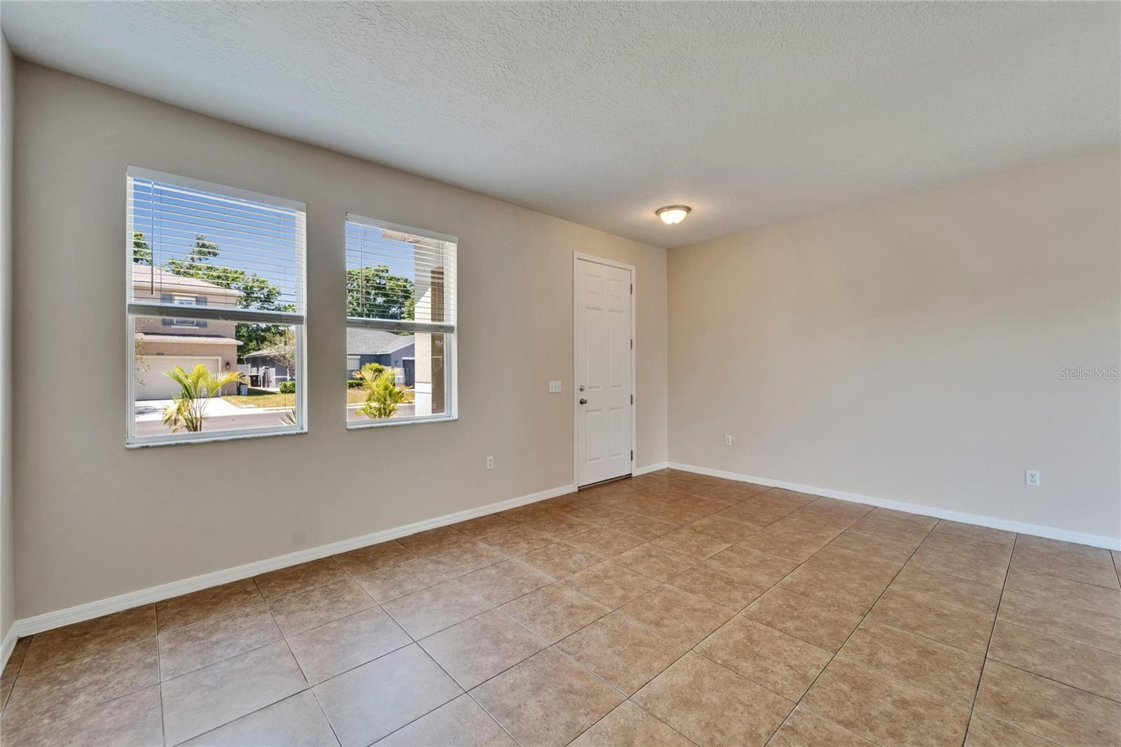 Image 9 of 64 For 2415 Brownwood Drive