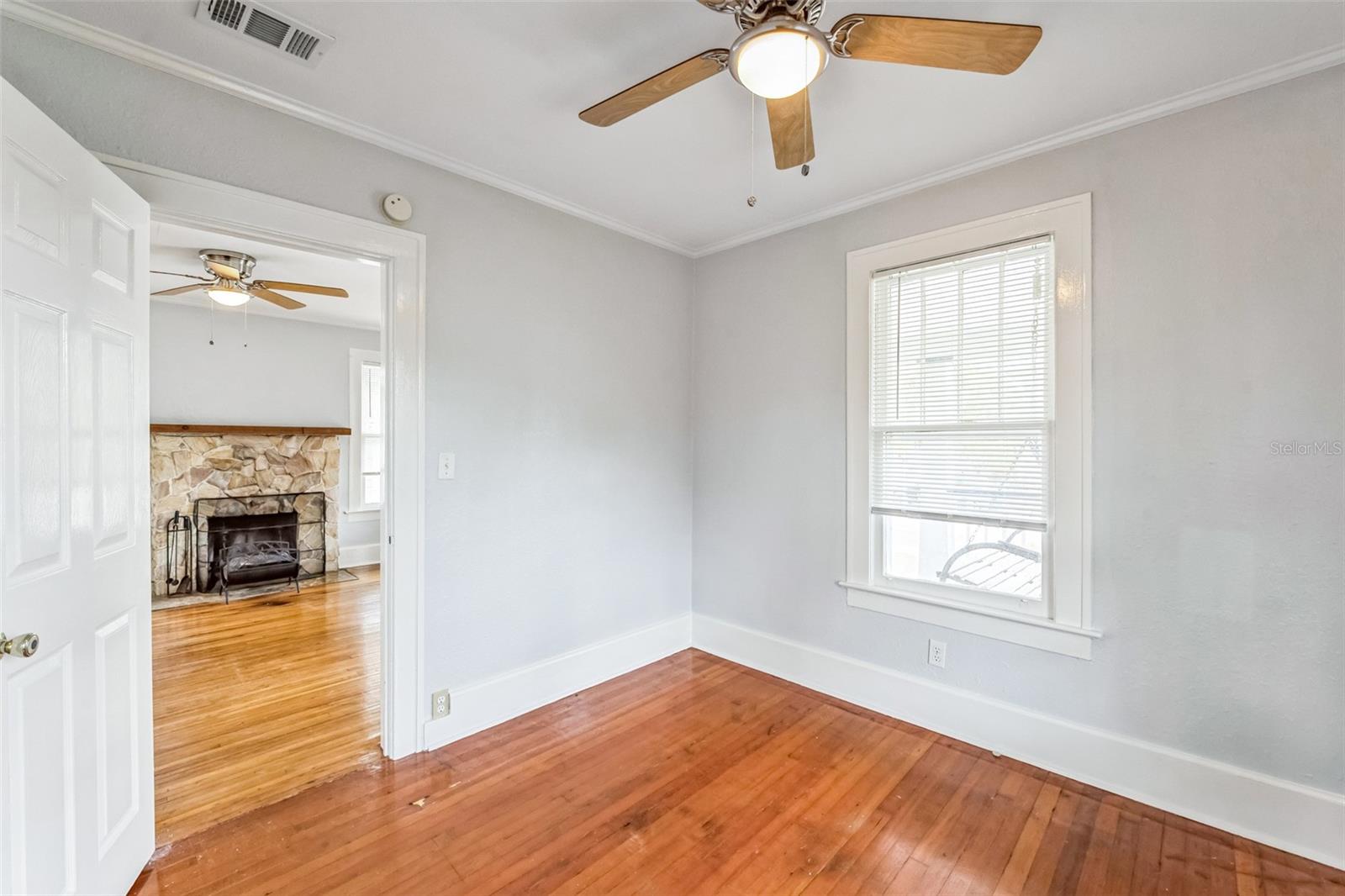 Image 10 of 16 For 2158 6th Avenue N