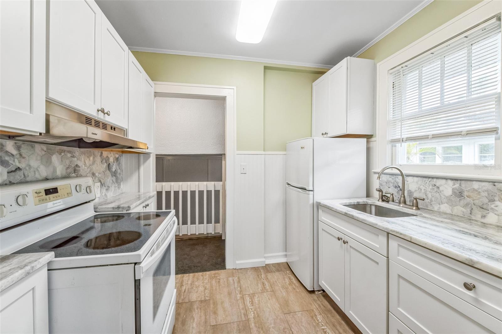 Image 5 of 16 For 2158 6th Avenue N