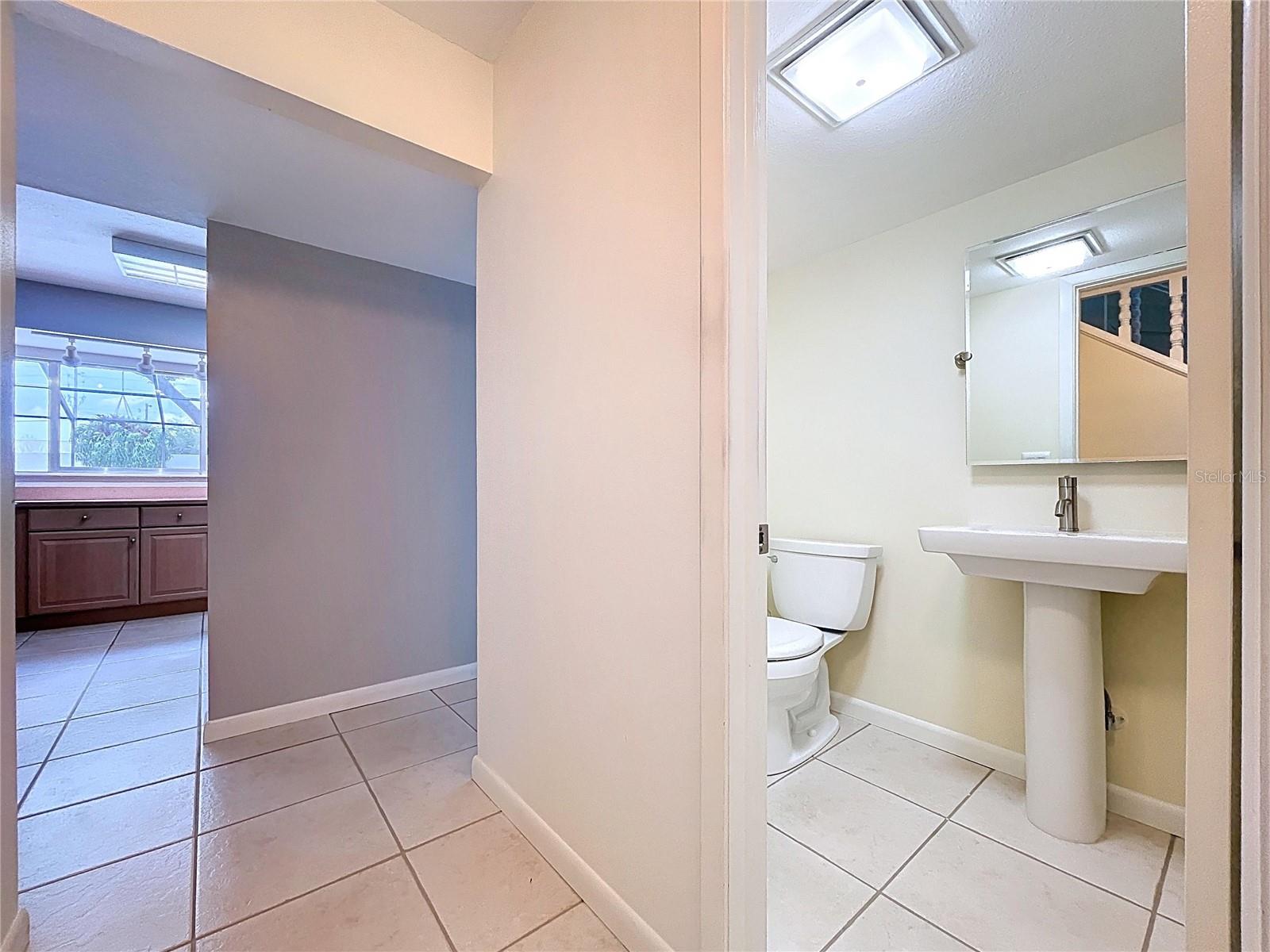 Image 19 of 89 For 7307 Summerbridge Drive