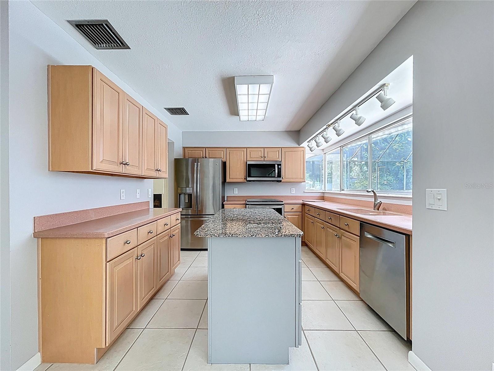 Image 25 of 89 For 7307 Summerbridge Drive