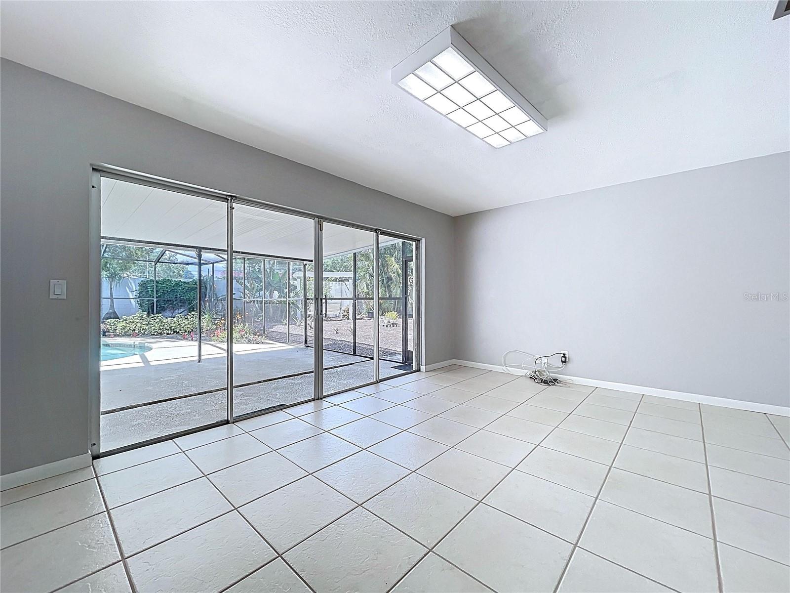 Image 27 of 89 For 7307 Summerbridge Drive