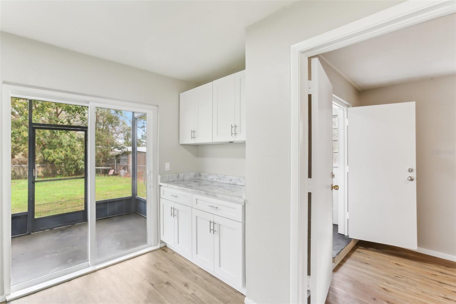 Image 10 of 28 For 7711 Amherst Street B