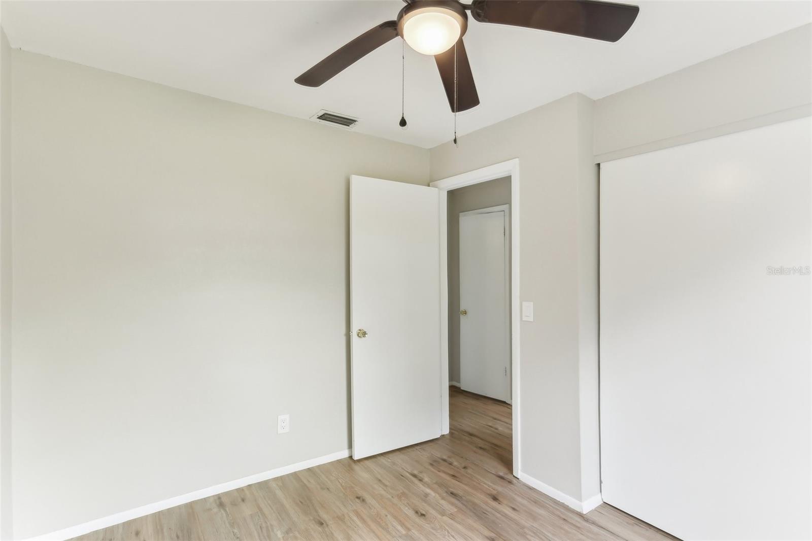 Image 16 of 28 For 7711 Amherst Street B