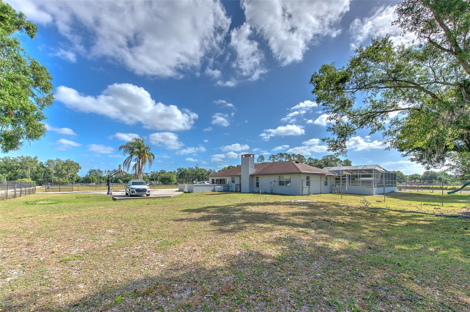 Image 14 of 36 For 6709 Knights Griffin Road