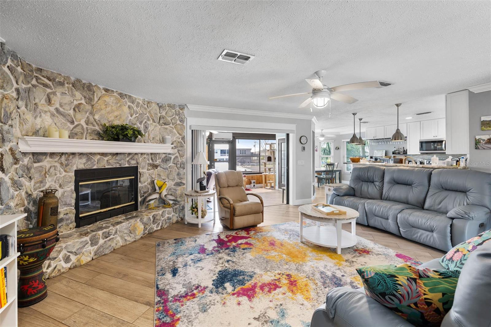 Image 12 of 59 For 4030 Flamingo Boulevard